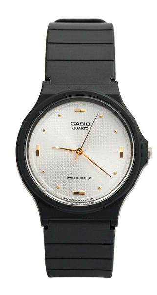 AAA 1:1 Replica Casio Mens Watches White Dial Quartz 38.8 x 33.8MM MQ-76-7A1 Watch